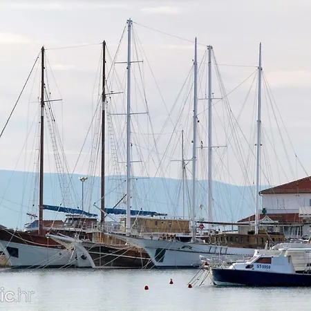 Tropic Stobrec Apartment Split