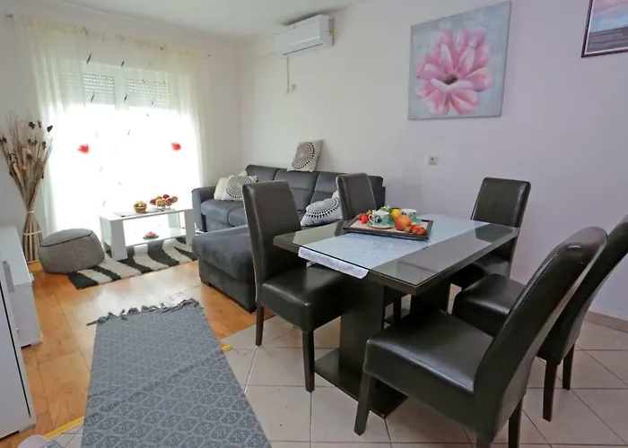 Lejlighed Tropic Stobrec *